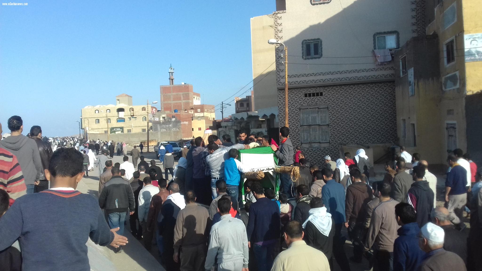 الآلاف يشيعون جثمان شيخ الصيادين بالبرلس بحضور رئيس رابطة الصحفيين بكفر الشيخ